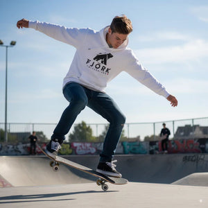 Hoodie Titlis Men - White / Black logo - Fjork Merino